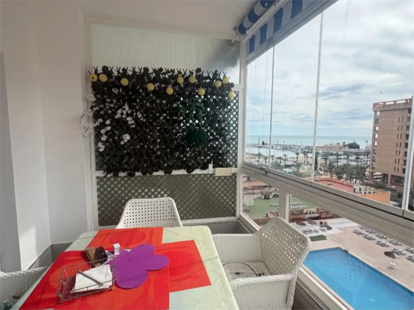 Piso de alquiler en Calle Lamo de Espinosa, 8, Puerto Deportivo Terraza de Piso de alquiler en Fuengirola con Aire acondicionado, Calefacción y Jardín privado