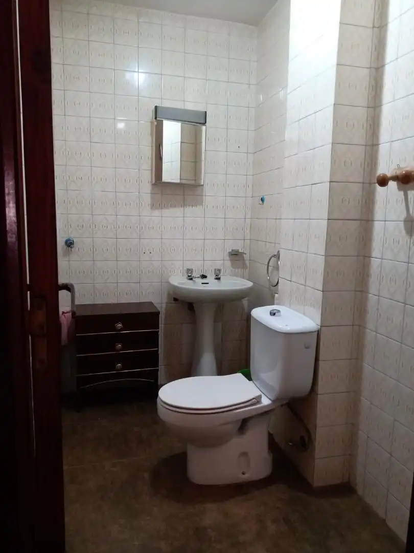Habitación en Carretera de Ledesma, 109, Pizarrales Baño de Piso para compartir en Salamanca con Calefacción, Parquet y Amueblado