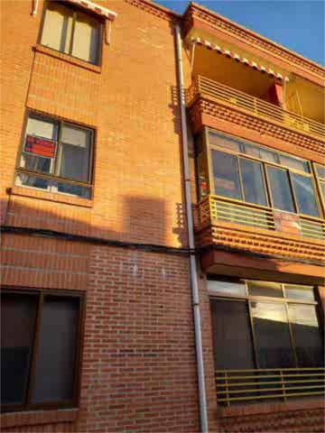 Piso en Venta en Alcazarén