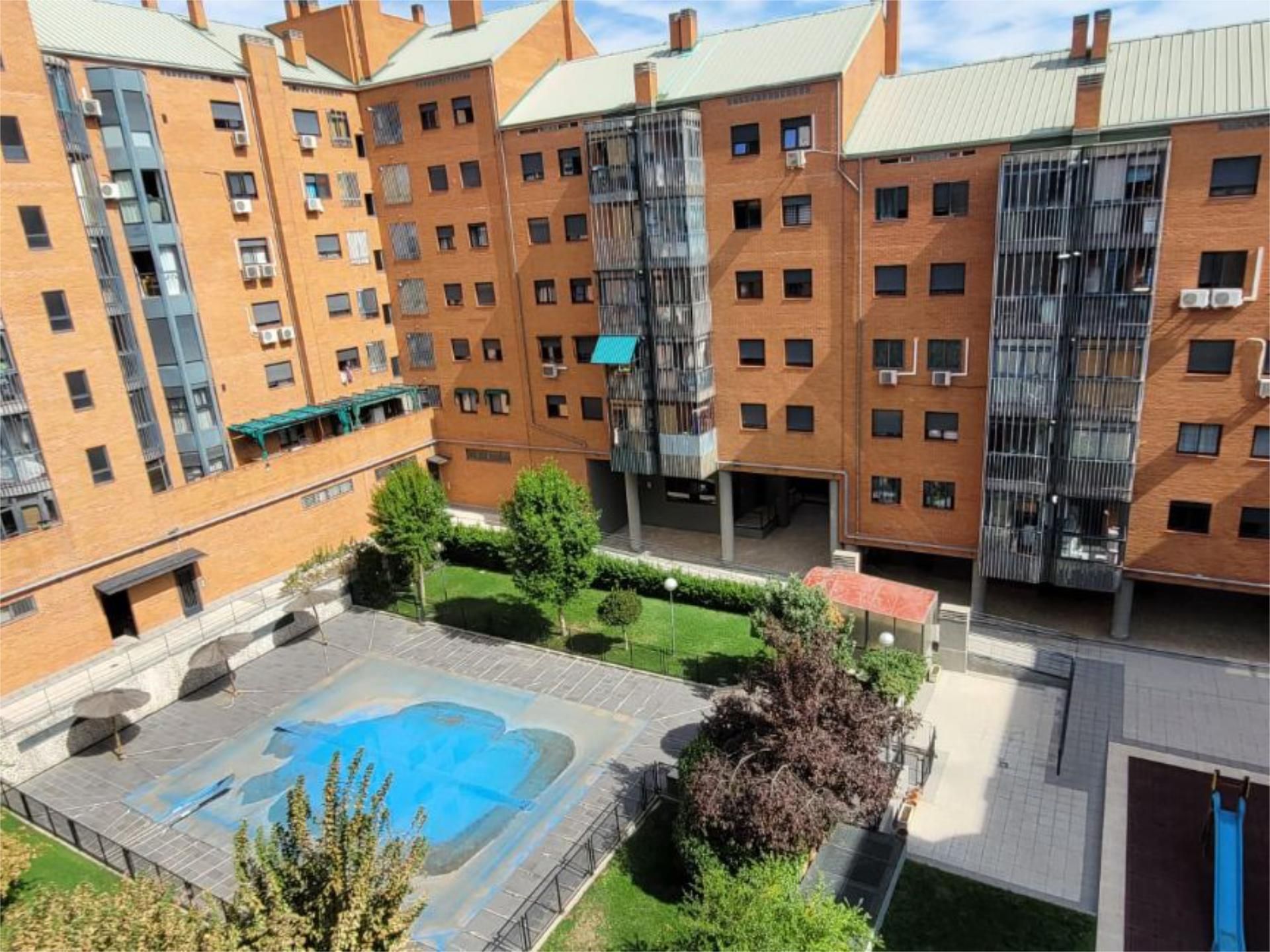 Flat for rent in Calle de la República Eslovaca, 9, Arcos