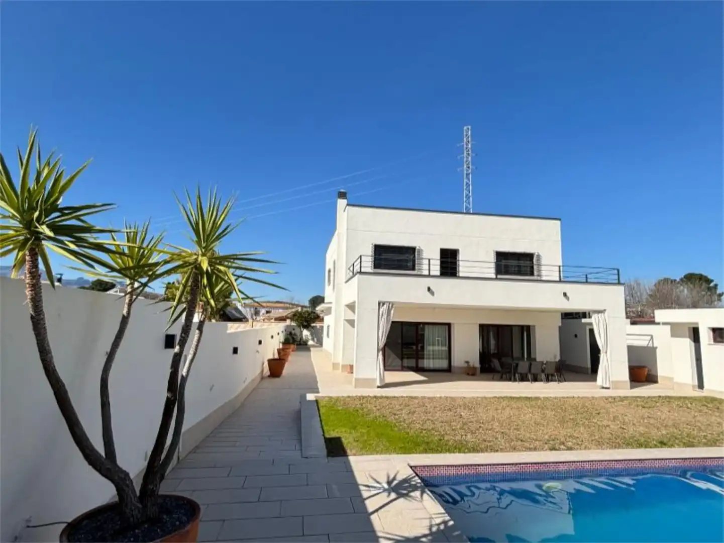 Houses for sale in Calle Santa Ana, 6, Puente Tablas - Puente Nuevo - Cerro Molina Exterior view of Houses for sale in Jaén with Air Conditioner, Heating and Private garden
