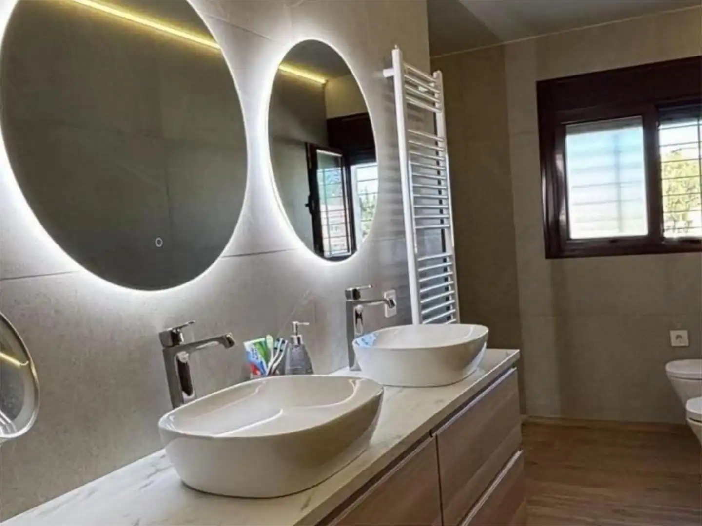 Houses for sale in Calle Santa Ana, 6, Puente Tablas - Puente Nuevo - Cerro Molina Bathroom of Houses for sale in Jaén with Air Conditioner, Heating and Private garden