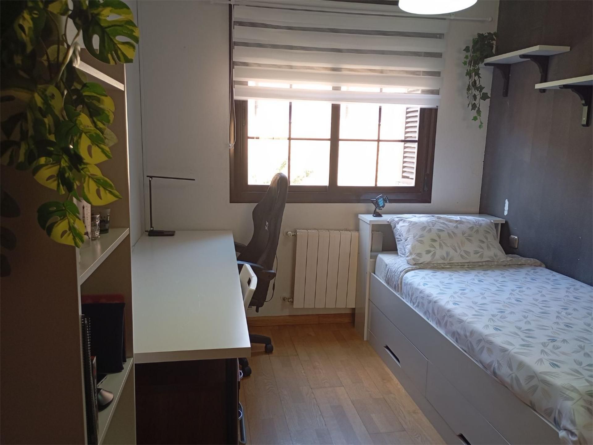 Piso para compartir en Avenida Mari-Martín, 1, La Dehesa - El Pinar Piso para compartir en Avenida Mari-Martín, 1, La Dehesa - El Pinar