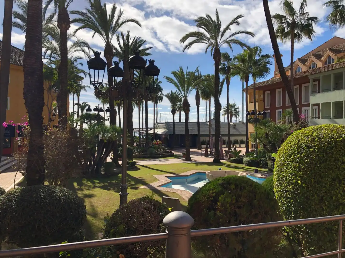 Wohnung zur Miete in Avenida de la Marina, 1, Puerto de Sotogrande - La Marina Garten von Wohnung zur Miete in Sotogrande