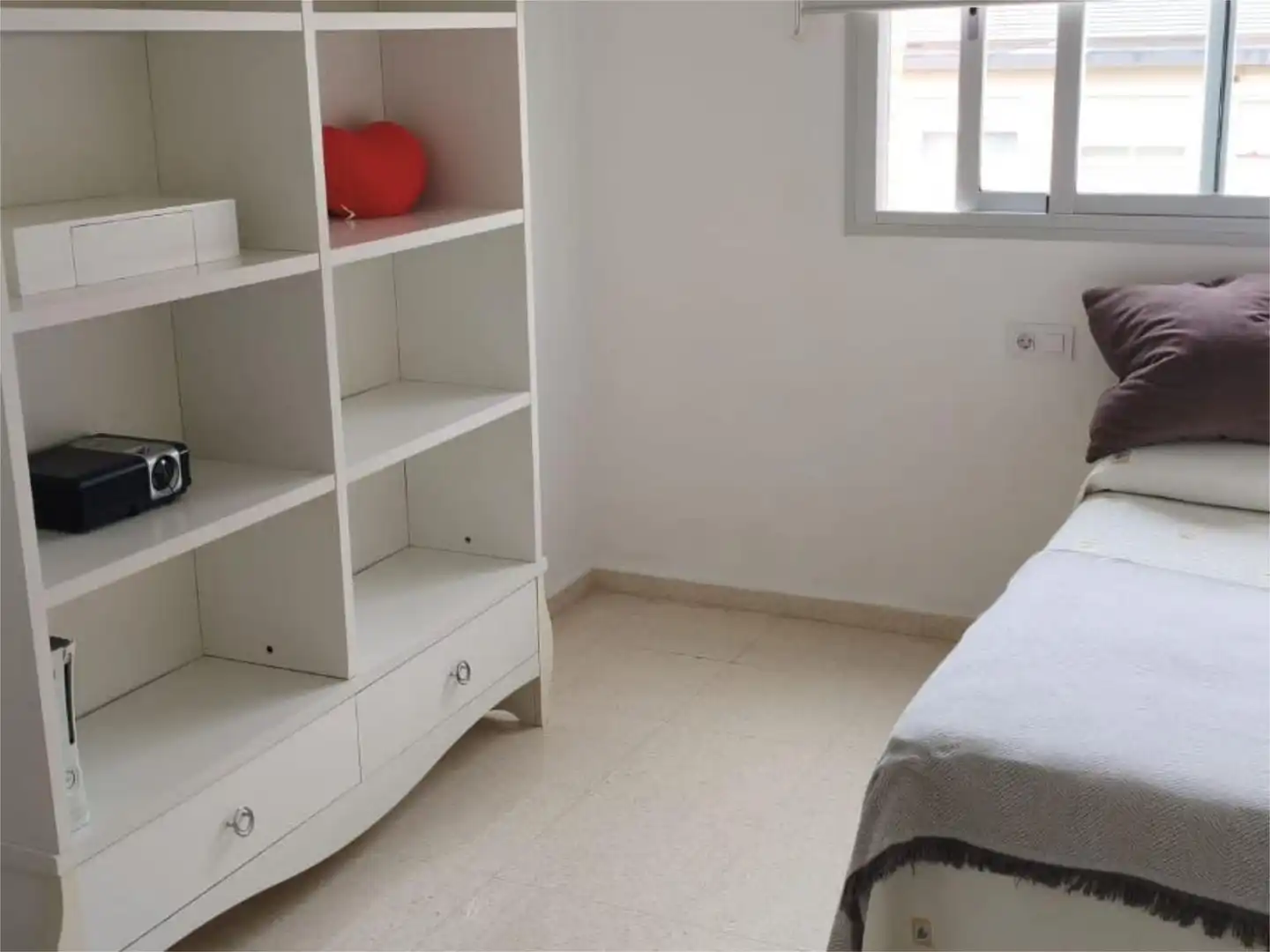 Dormitori de Pis en venda en Jaén amb Calefacció, Moblat i Aparcament comunitari