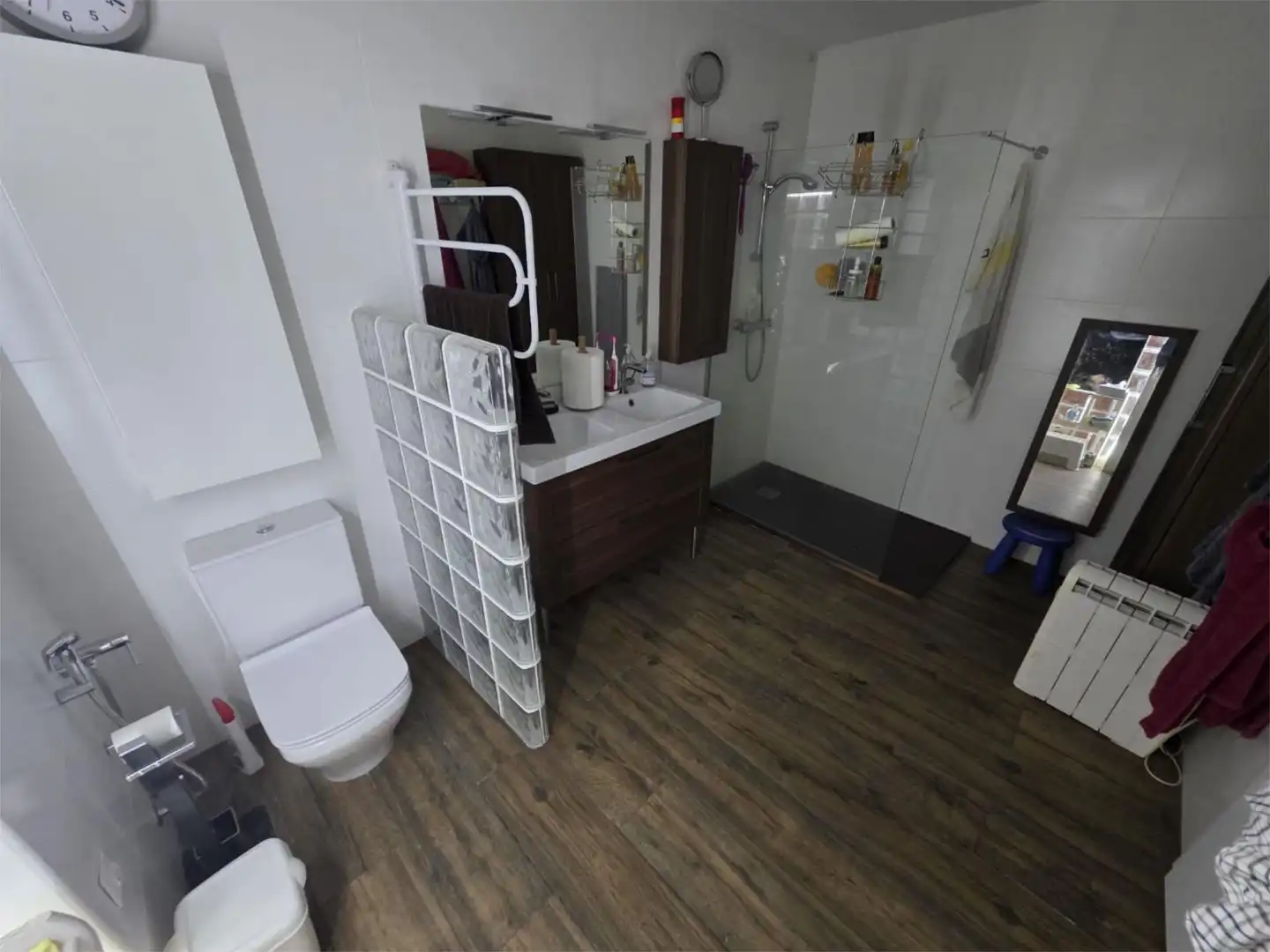 Baño de Piso en venta en Valdastillas con Jardín privado, Parquet y Terraza