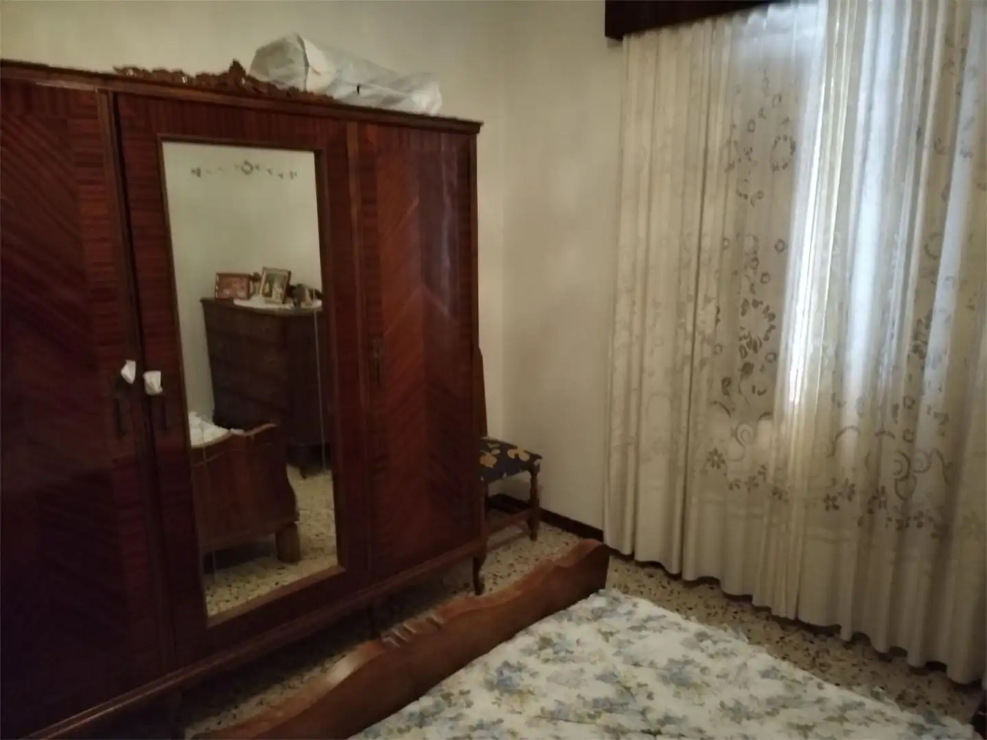 Casa adosada en venta en Calle Manuel Utrera, 8, Sabiote Habitación de Casa adosada en venta en Sabiote con Terraza, Amueblado y Balcón