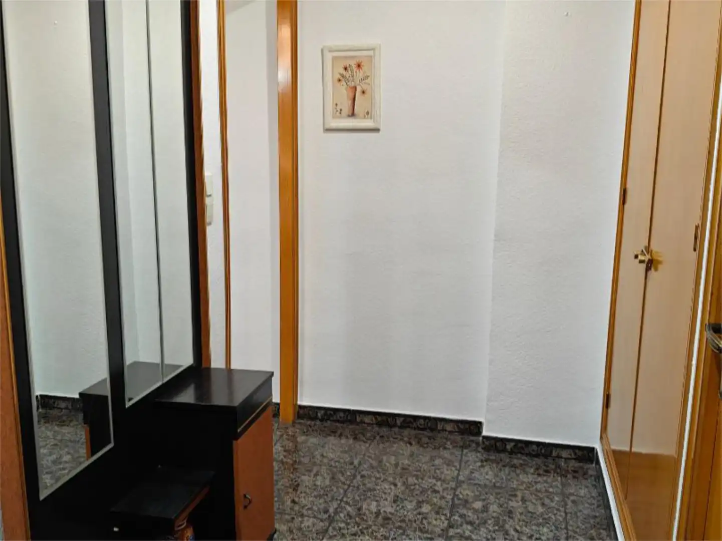 Room in Carrer Fra Pere Balaguer, 79, Ciutat Esportiva Room in Carrer Fra Pere Balaguer, 79, Ciutat Esportiva