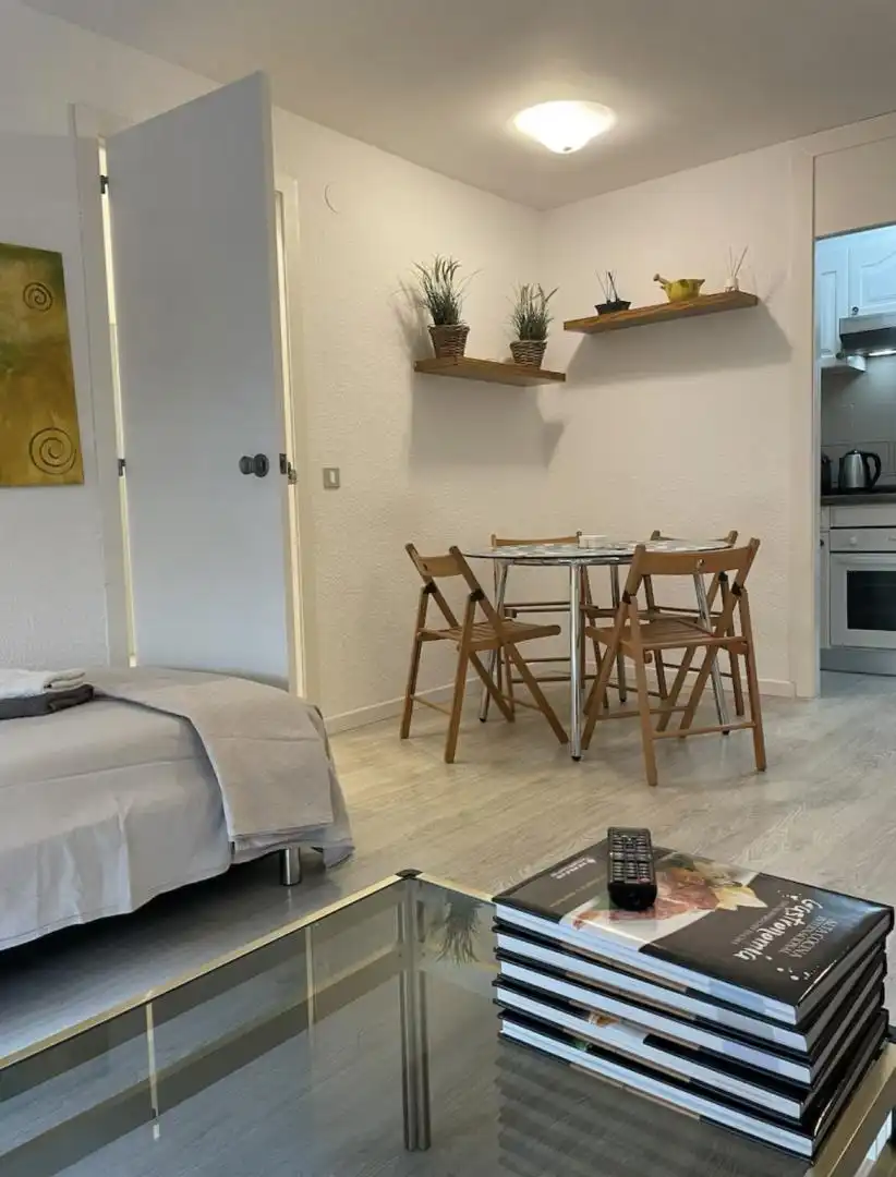 Piso de alquiler en Carrer Rambla de la Costa Daurada, 16, Calafell Platja Habitación de Piso de alquiler en Calafell con Aire acondicionado, Calefacción y Parquet