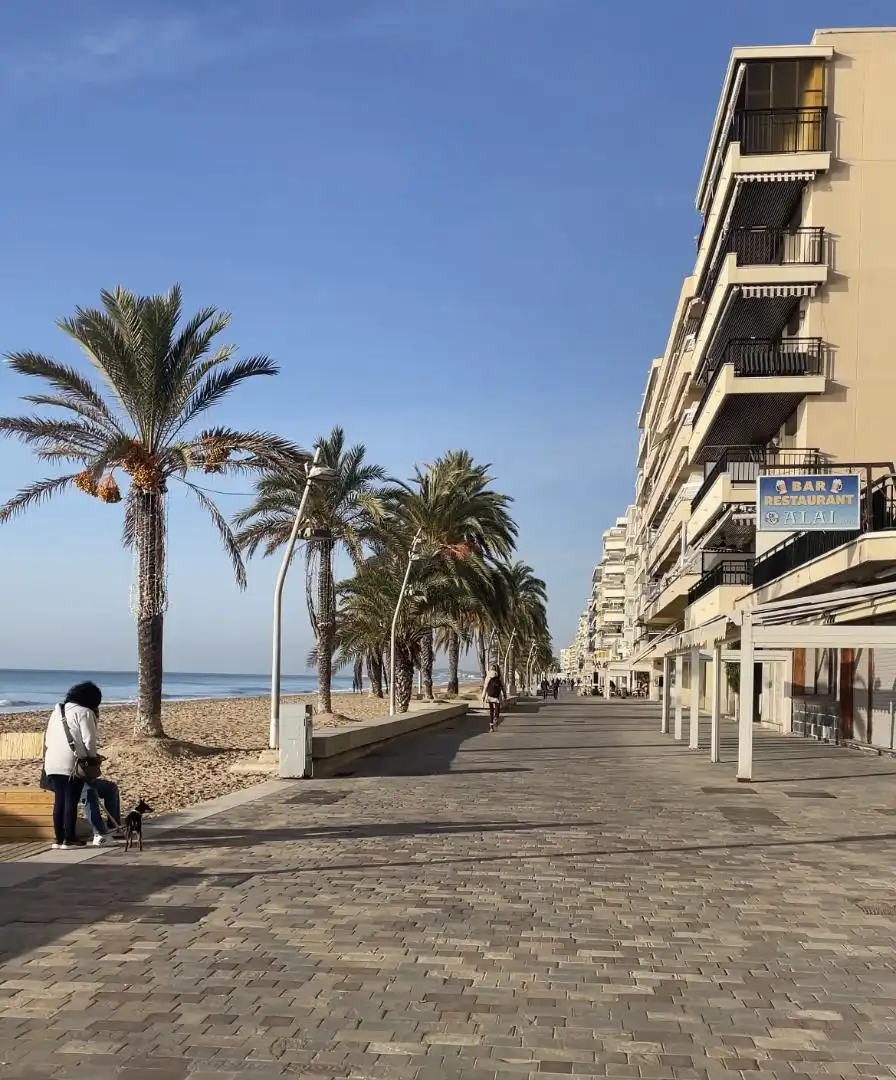 Piso de alquiler en Carrer Rambla de la Costa Daurada, 16, Calafell Platja Vista exterior de Piso de alquiler en Calafell con Aire acondicionado, Calefacción y Parquet