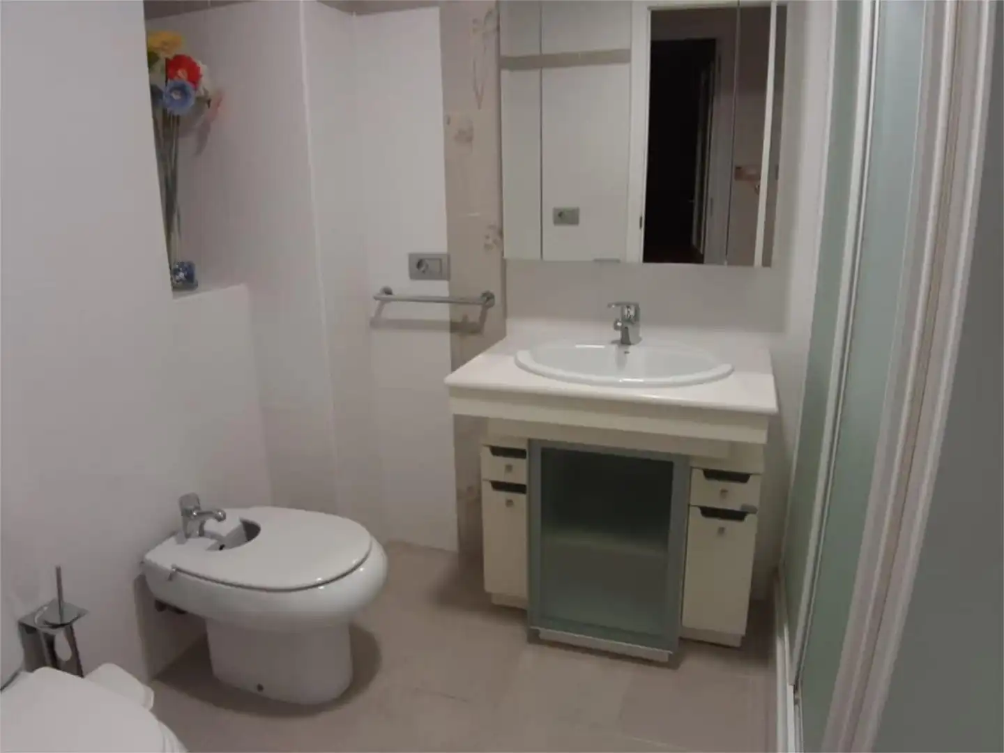 Bathroom of Flat for rent in Castellón de la Plana / Castelló de la Plana  with Air Conditioner, Heating and Terrace