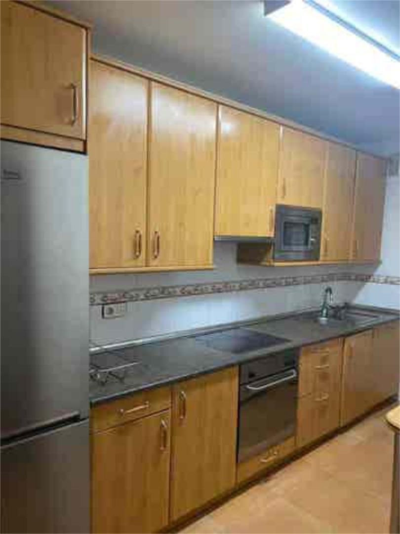 Cocina de Piso de alquiler en Bilbao  con Calefacción, Trastero y Amueblado