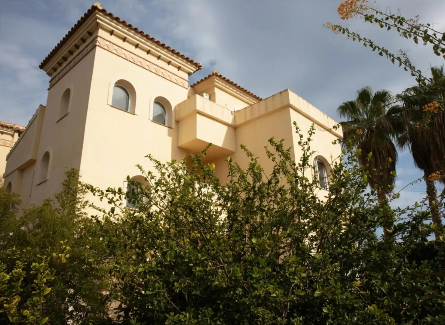 Houses for sale in Desconocido Veneziola B, 50, La Manga del Mar Menor Exterior view of Houses for sale in La Manga del Mar Menor with Air Conditioner, Terrace and Swimming Pool