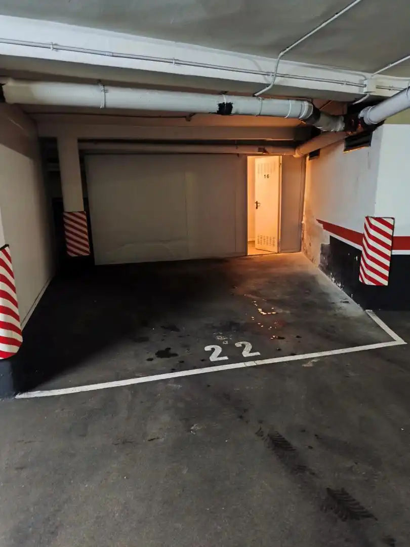 Parkplatz von Garage zum Verkauf in Gijón 