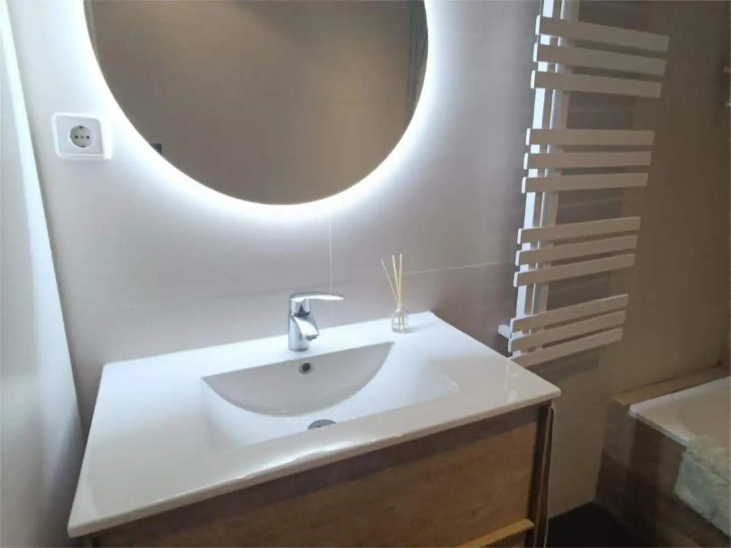 Flat for sale in Avinguda Santíssima Trinitat, 22, Vallpineda - Rocamar Bathroom of Flat for sale in Sant Pere de Ribes with Air Conditioner, Heating and Parquet flooring