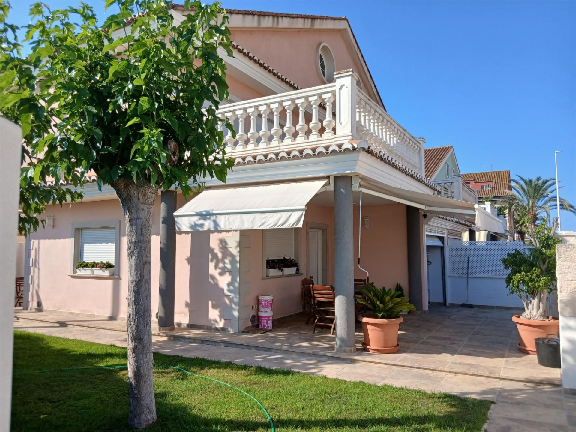 Jardí de Casa o xalet en venda en Sueca amb Aire condicionat, Calefacció i Jardí privat