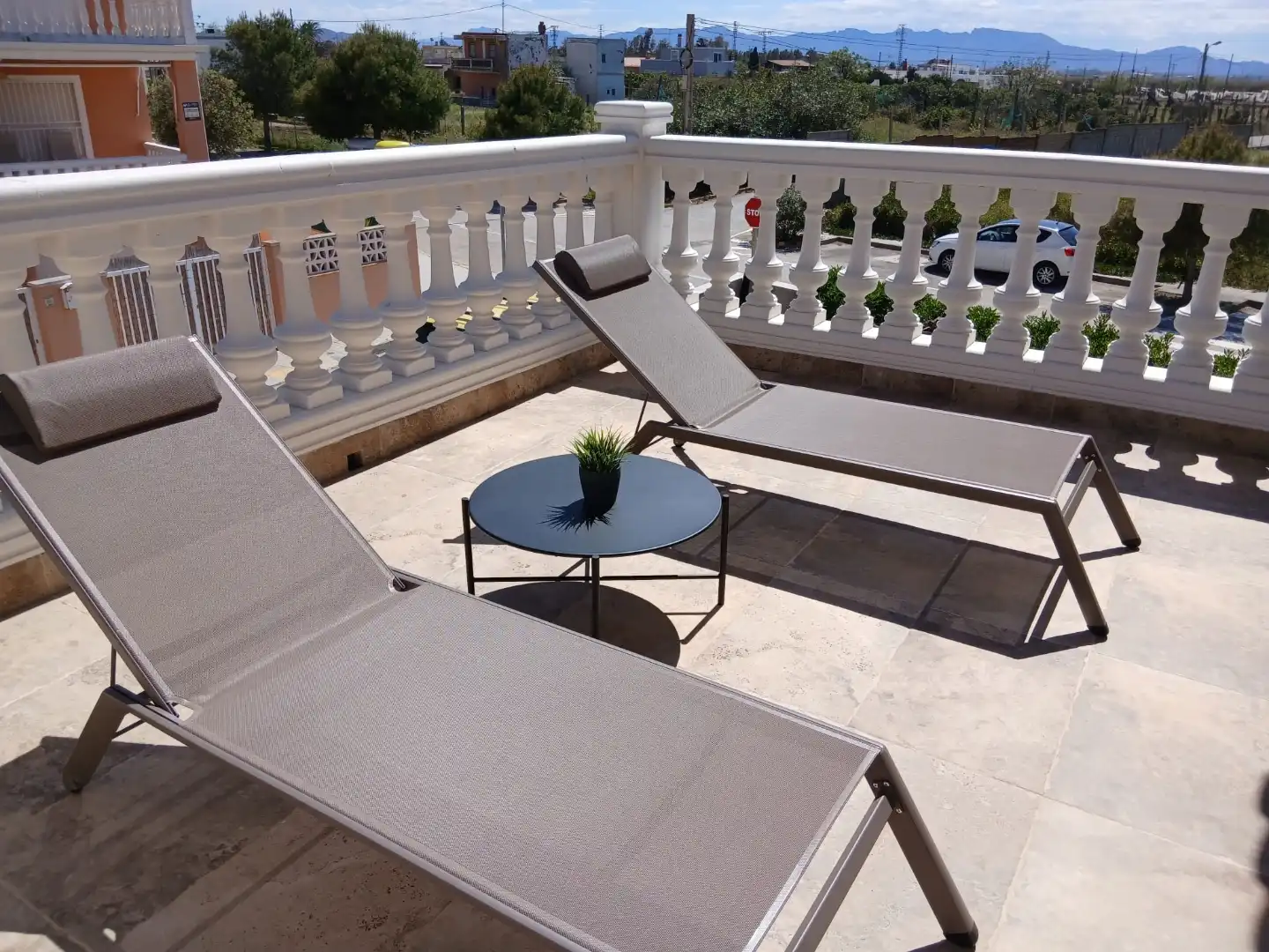 Houses for sale in Carrer de Pablo Neruda, Les Palmeres Terrace of Houses for sale in Sueca with Private garden, Terrace and Furnished