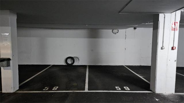 Garaje en Alquiler en Calle Pintores, 15 en Roces