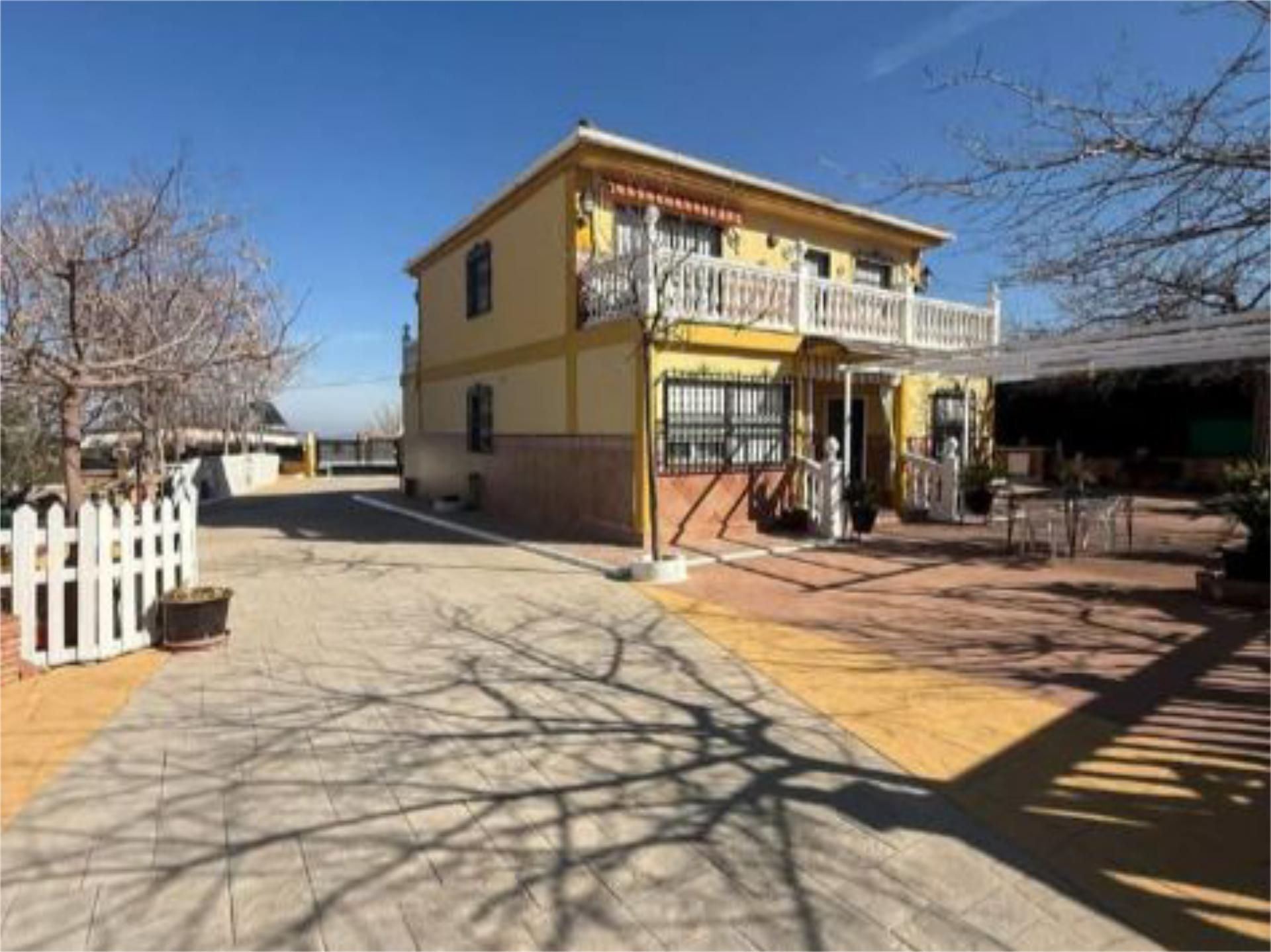 Exterior view of Houses for sale in Mancha Real  with Air Conditioner, Terrace and Swimming Pool