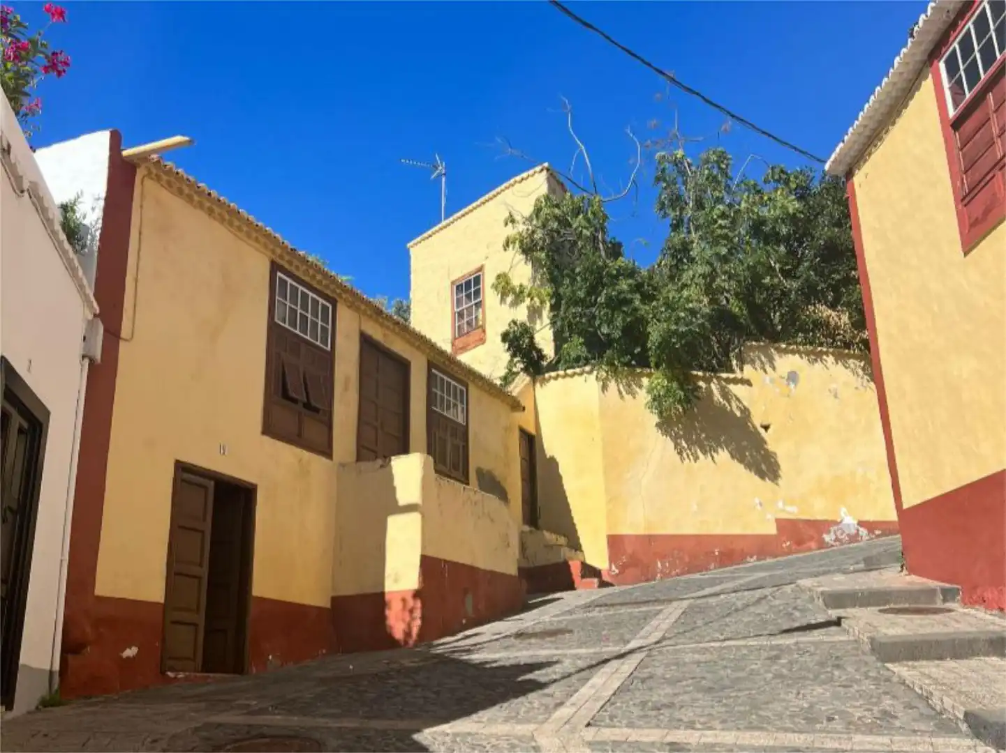 Casa o chalet en venta en Calle el Lomo, 9, Santa Cruz de la Palma Vista exterior de Casa o chalet en venta en Santa Cruz de la Palma con Terraza y Balcón
