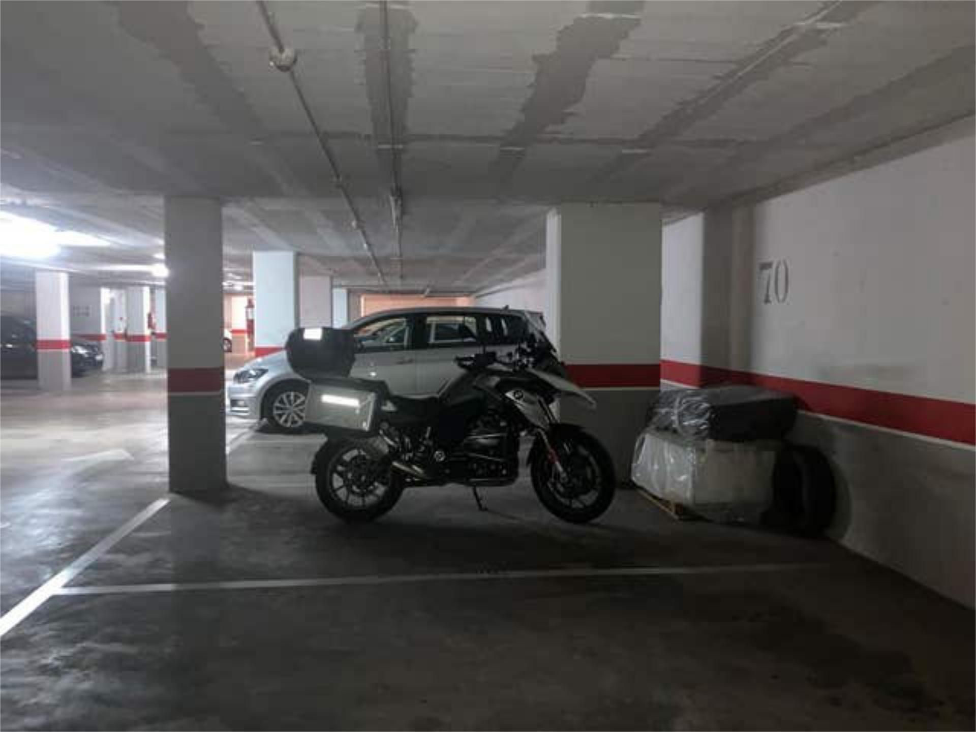 Parkplatz von Garage zur Miete in Onda