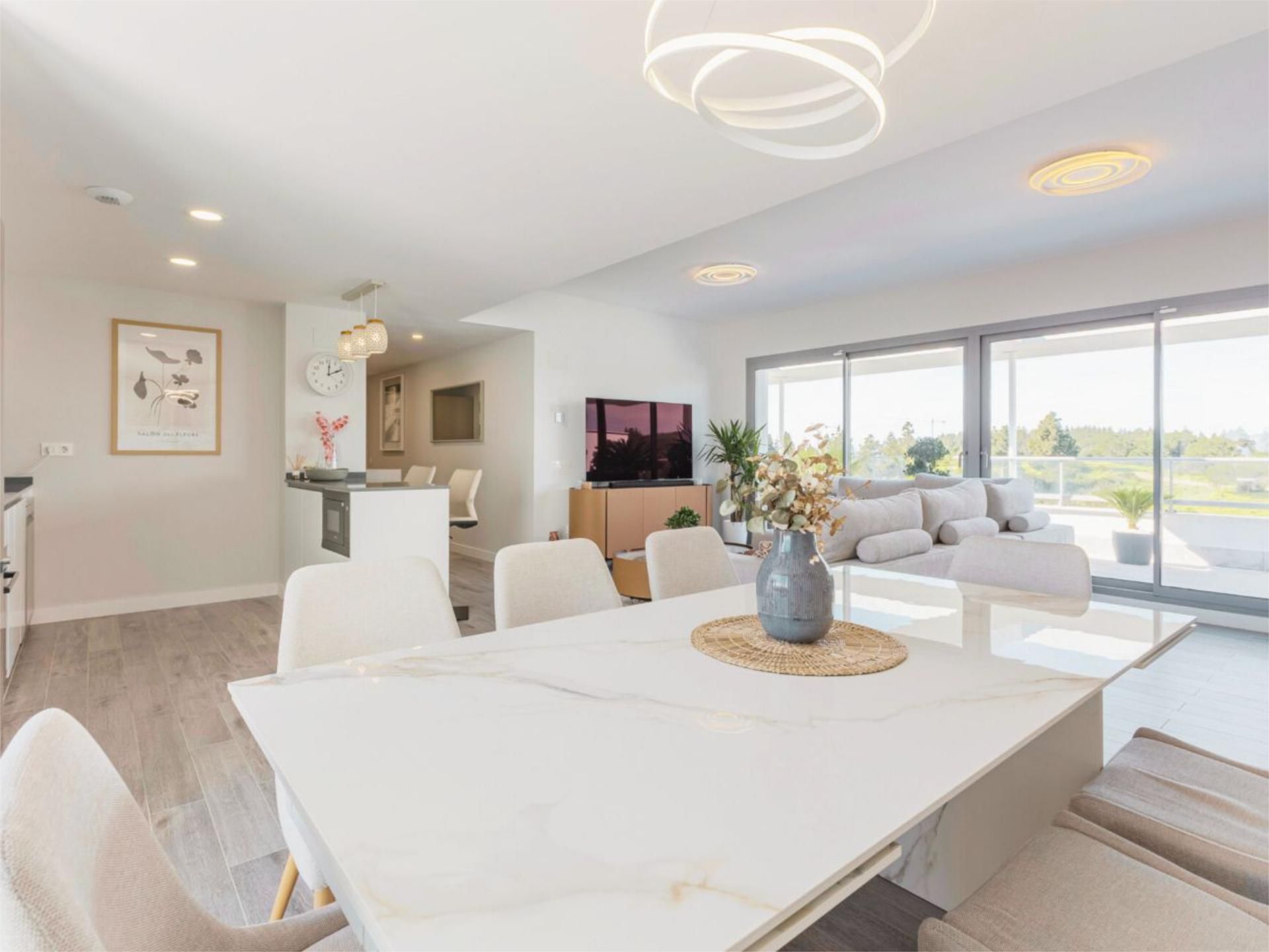 Dining room of Flat for sale in Mijas  with Air Conditioner, Terrace and Swimming Pool