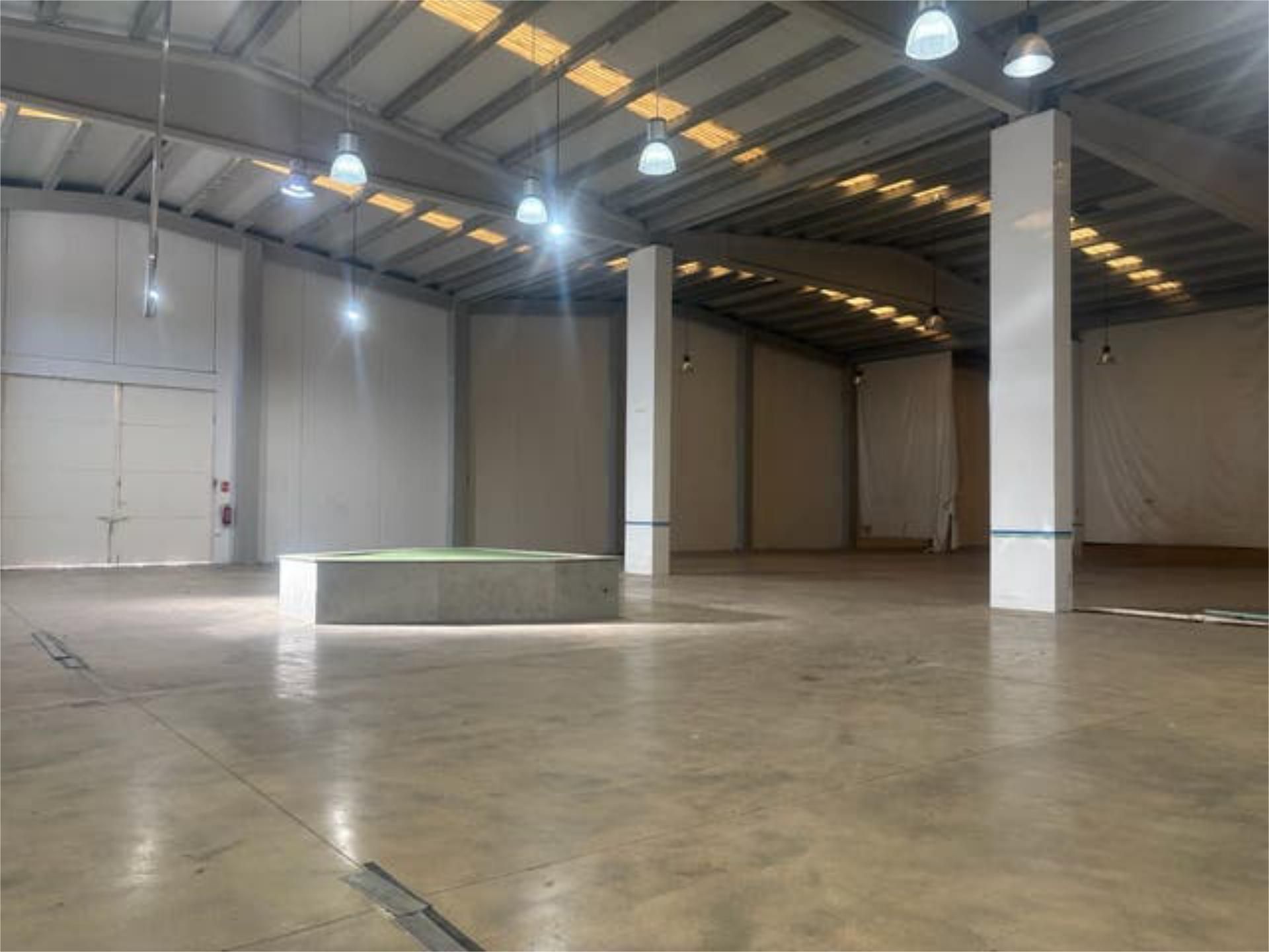 Nave industrial de alquiler en Turís