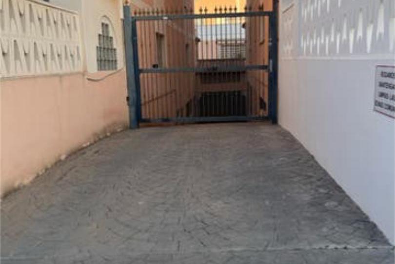 Garage zur Miete in Noroeste, Santa Pola - Bild 1 Foto 1 von Garage zur Miete in Noroeste, Santa Pola