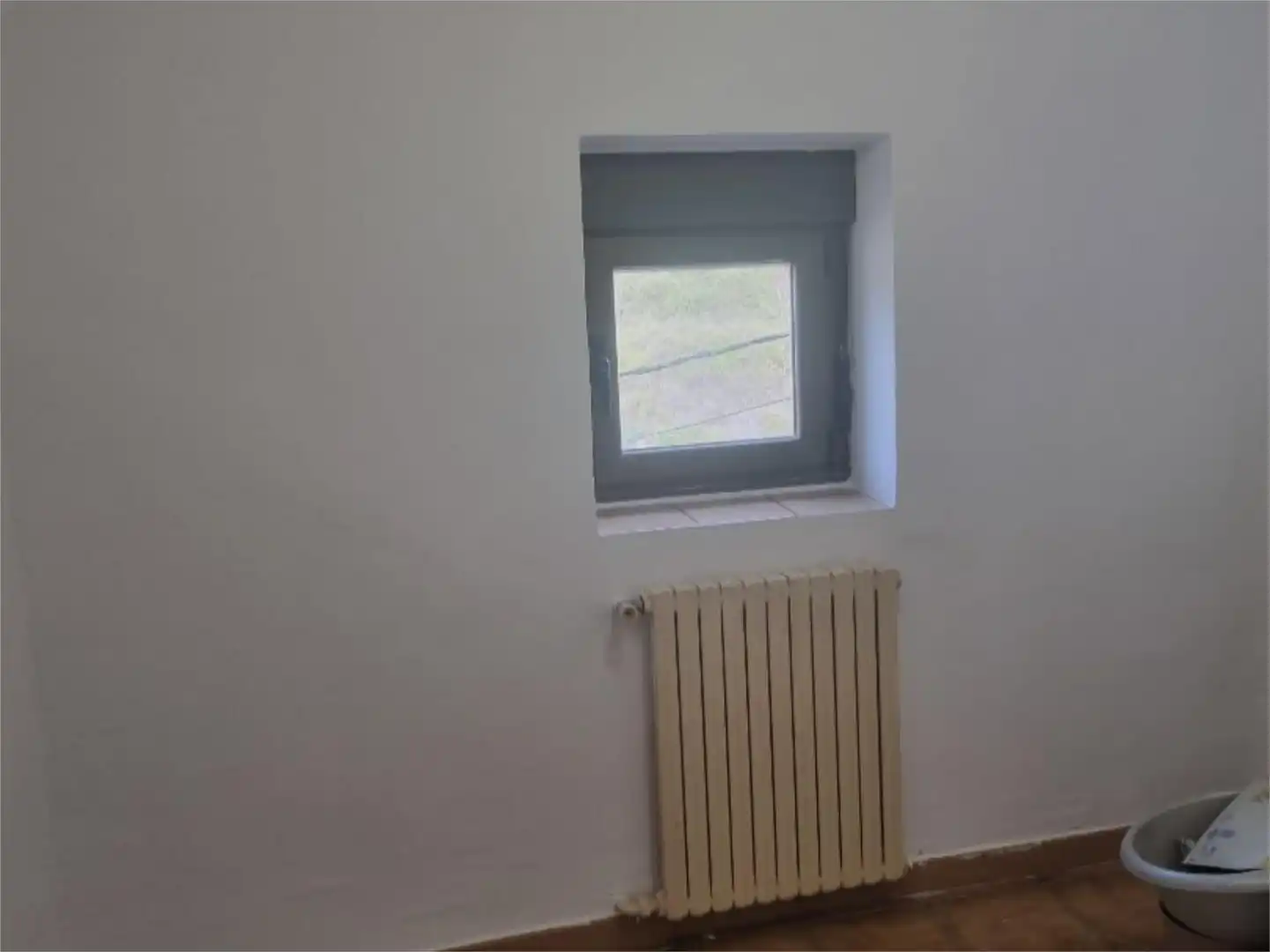 Casa adosada en venta en Calle Bo. Cuarteles Viejos de Sta. Isabel, 30, Aller Casa adosada en venta en Aller con Terraza