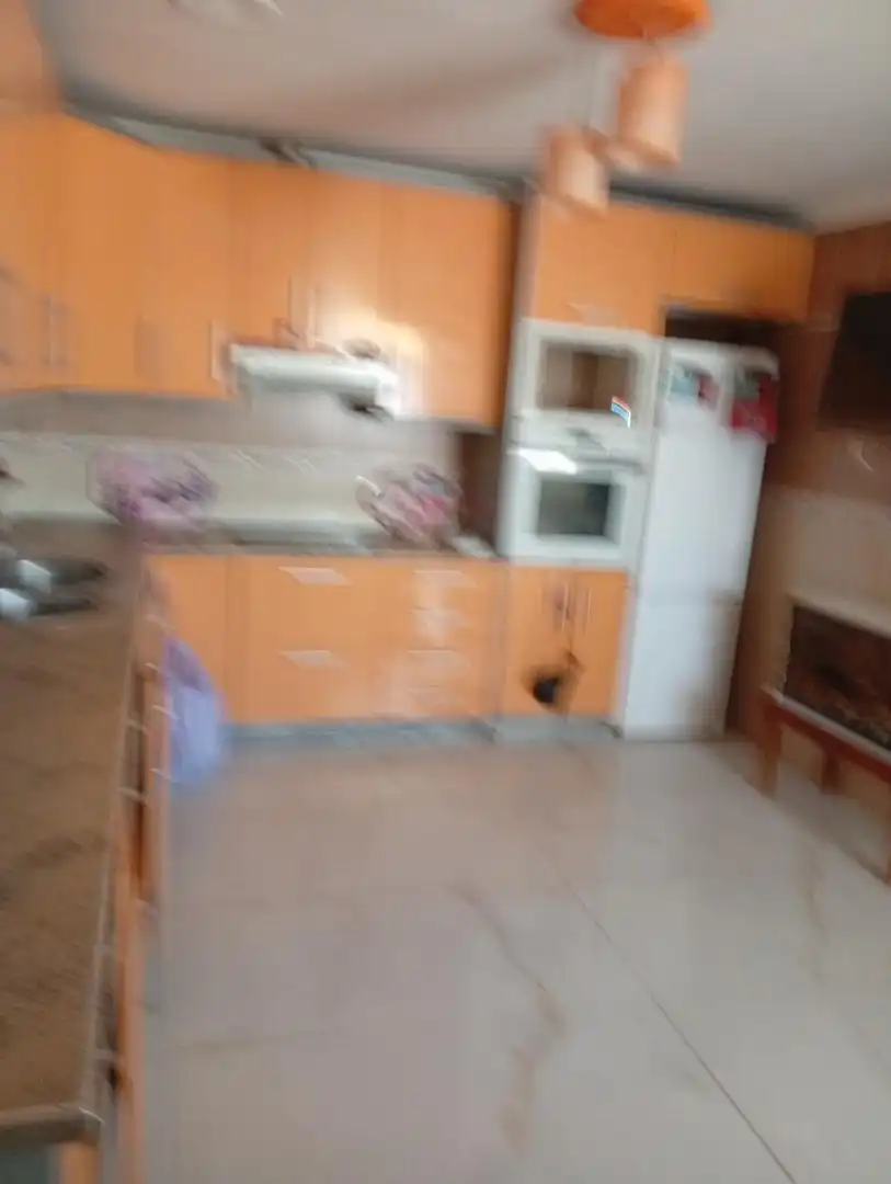 Casa adosada en venda a Calle Callao, 63, Las Mercedes - El Carmen Cuina de Casa adosada en venda en Puertollano amb Aire condicionat