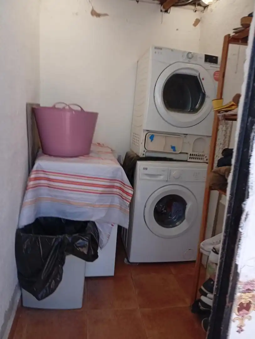 Casa adosada en venda a Calle Callao, 63, Las Mercedes - El Carmen Dormitori de Casa adosada en venda en Puertollano amb Aire condicionat