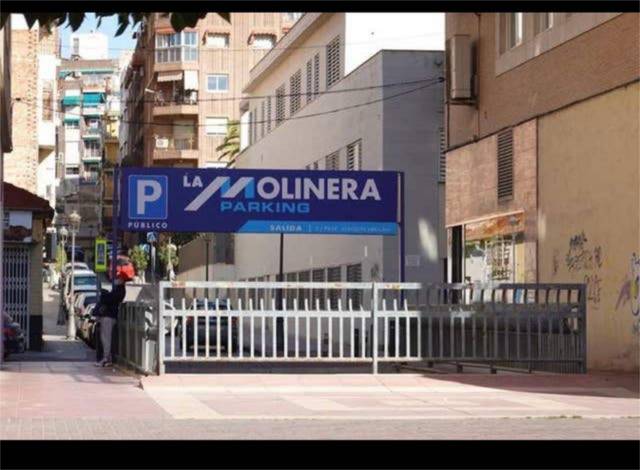 Garaje en Alquiler en Centro