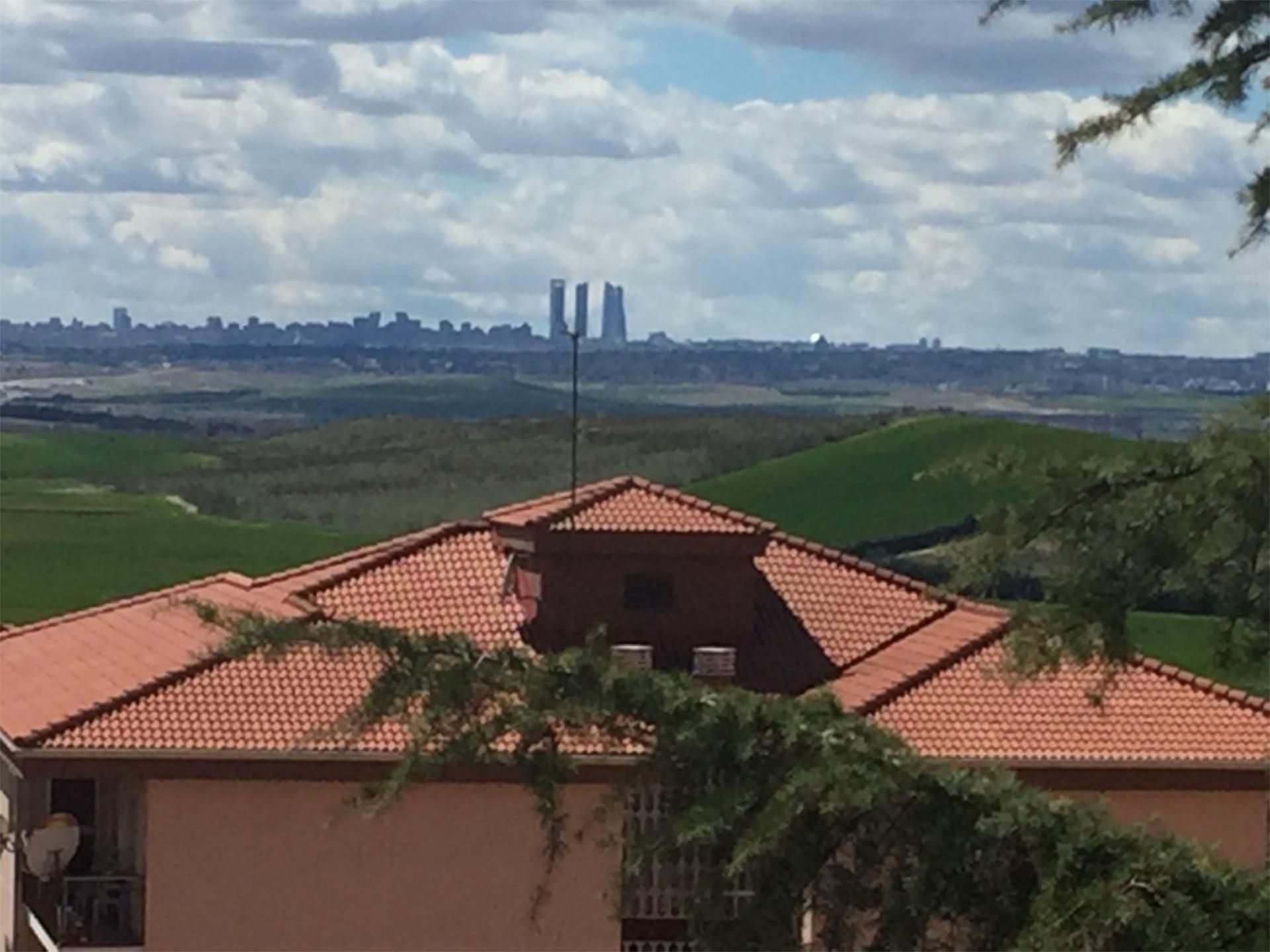 Exterior view of Flat for rent in Algete  with Air Conditioner, Heating and Parquet flooring