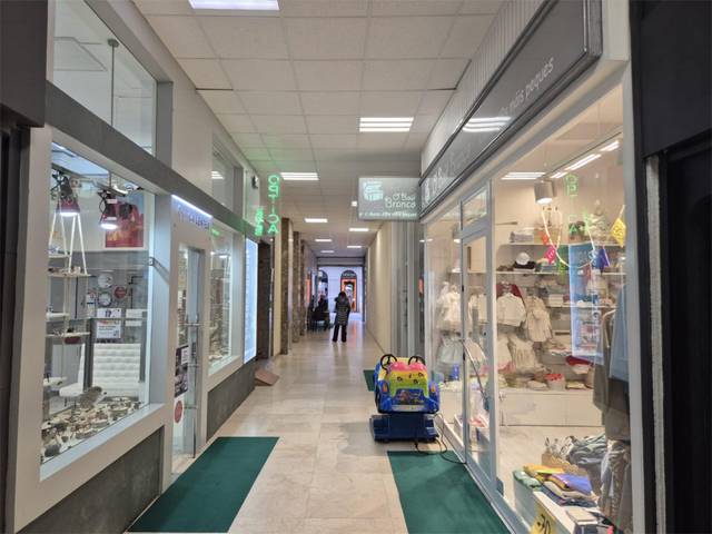 Local comercial en Venta en Calle de la Reina, 23 en Centro - Recinto Amurallado