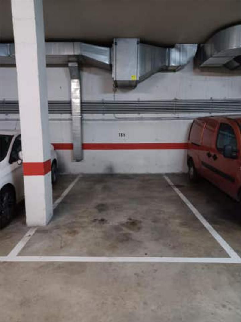 Parking de Garaje de alquiler en  Zaragoza Capital