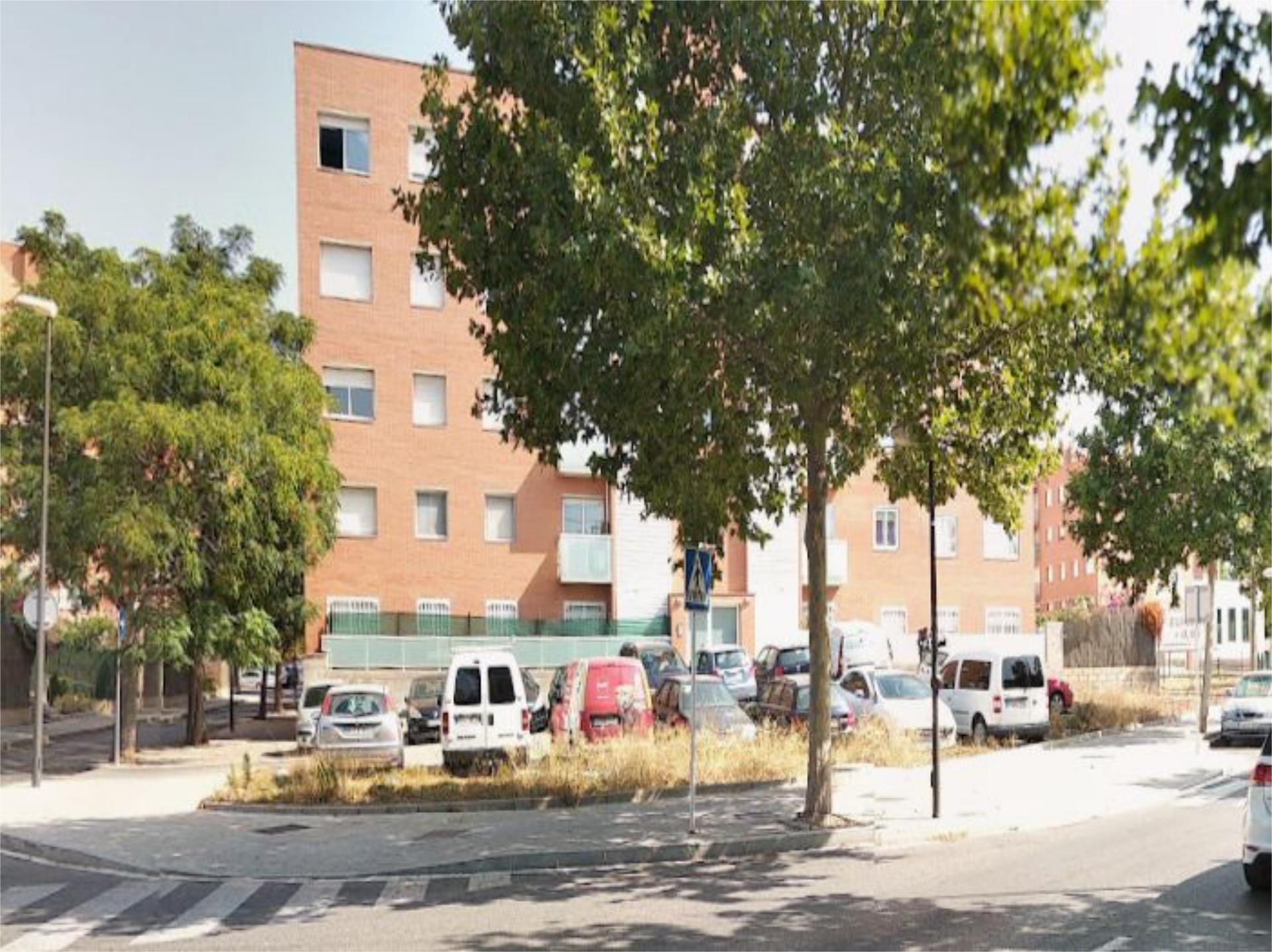 Außenansicht von Wohnung zum Verkauf in Reus mit Heizung, Privatgarten und Möbliert