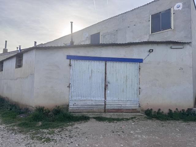 Local comercial en Alquiler en Camino San Antonio, 10 en Alcañiz