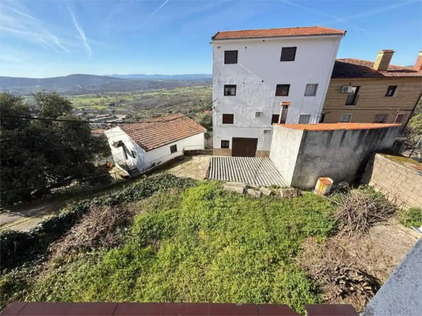 Exterior view of Houses for sale in Eljas  with Private garden, Storage room and Furnished