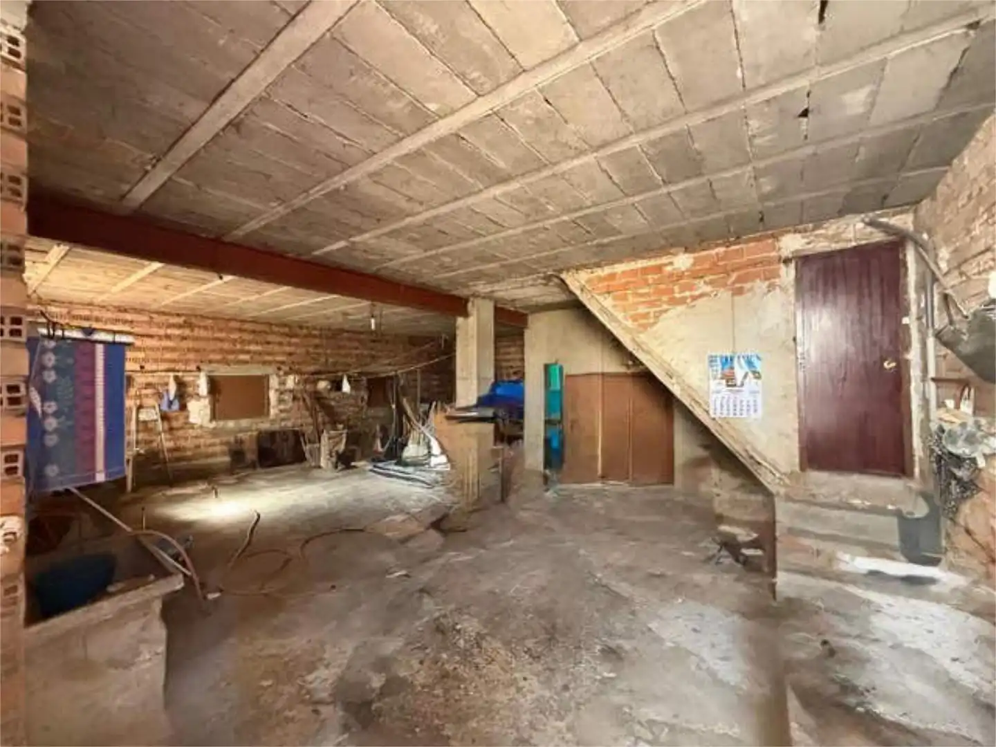 Houses for sale in Eljas  with Private garden, Storage room and Furnished