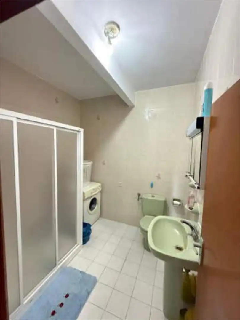 Bathroom of Houses for sale in Eljas  with Private garden, Storage room and Furnished