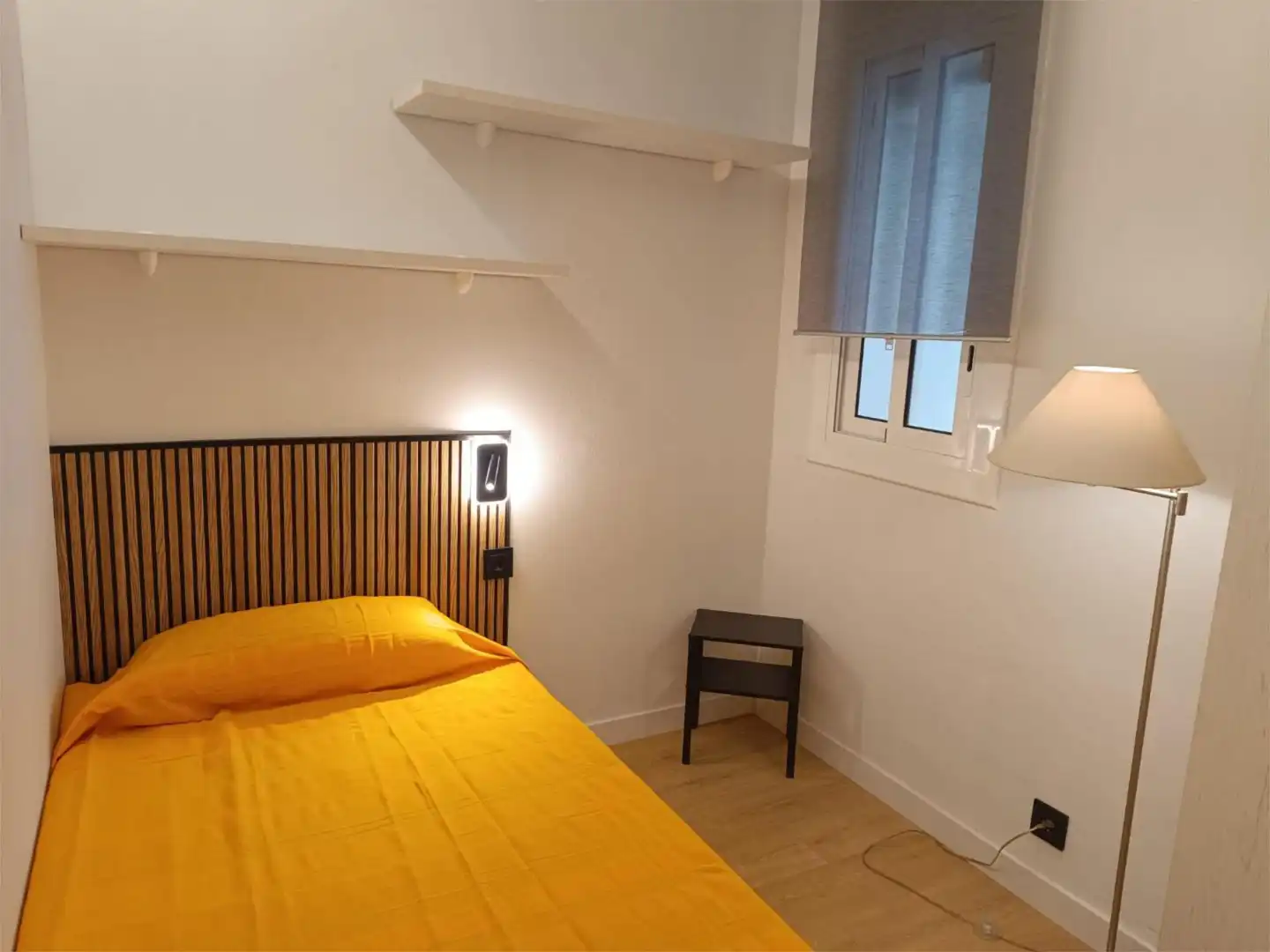 Wohnung zur Miete in Carrer de Pau Alsina, 100, El Camp d'en Grassot i Gràcia Nova Schlafzimmer von Wohnung zur Miete in Barcelona mit Klimaanlage, Heizung und Parkett