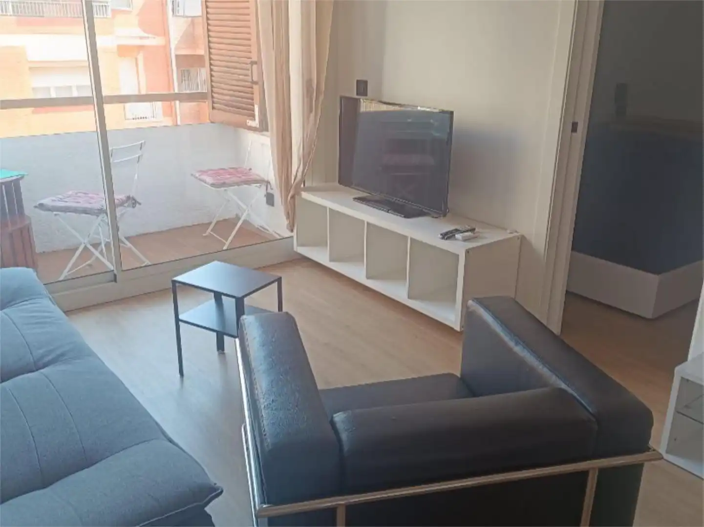 Wohnung zur Miete in Carrer de Pau Alsina, 100, El Camp d'en Grassot i Gràcia Nova Wohnzimmer von Wohnung zur Miete in Barcelona mit Klimaanlage, Heizung und Parkett