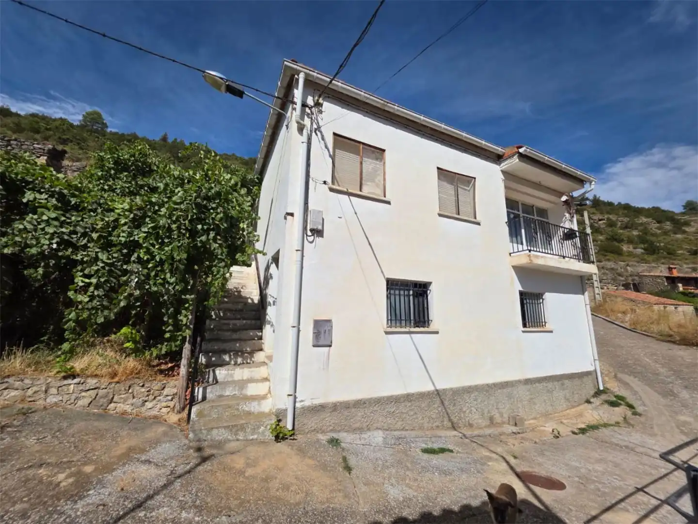 Finca rústica en venta en Calle Alta, 22, Tormón Vista exterior de Finca rústica en venta en Tormón con Calefacción, Terraza y Trastero
