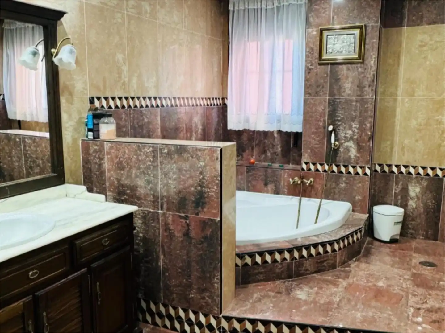 Flat for rent in Plaza de Holanda, 1, Buenavista - Valparaíso - La Legua Bathroom of Flat for rent in Toledo with Air Conditioner, Heating and Parquet flooring