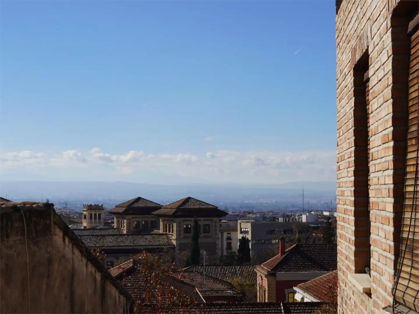 Flat for rent in Calle Acera de San Ildefonso, 12, San Ildefonso Exterior view of Flat for rent in Granada with Air Conditioner, Heating and Terrace
