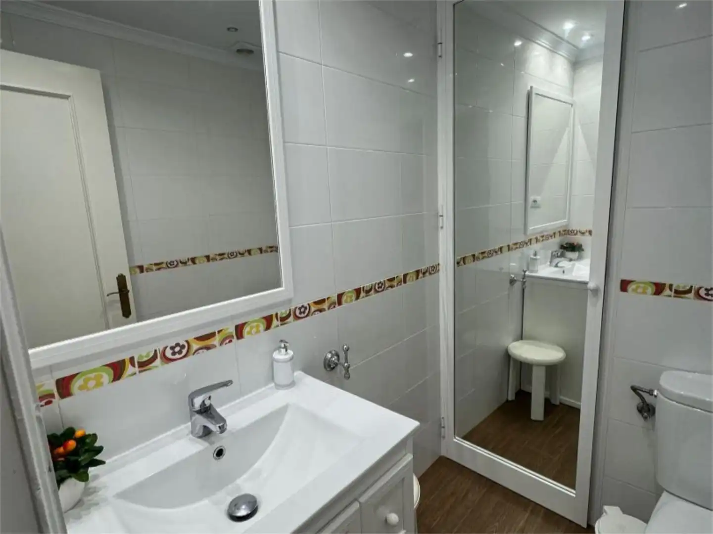 Piso en venta en Sector C, 53f, Matalascañas Baño de Piso en venta en Almonte con Aire acondicionado, Terraza y Piscina