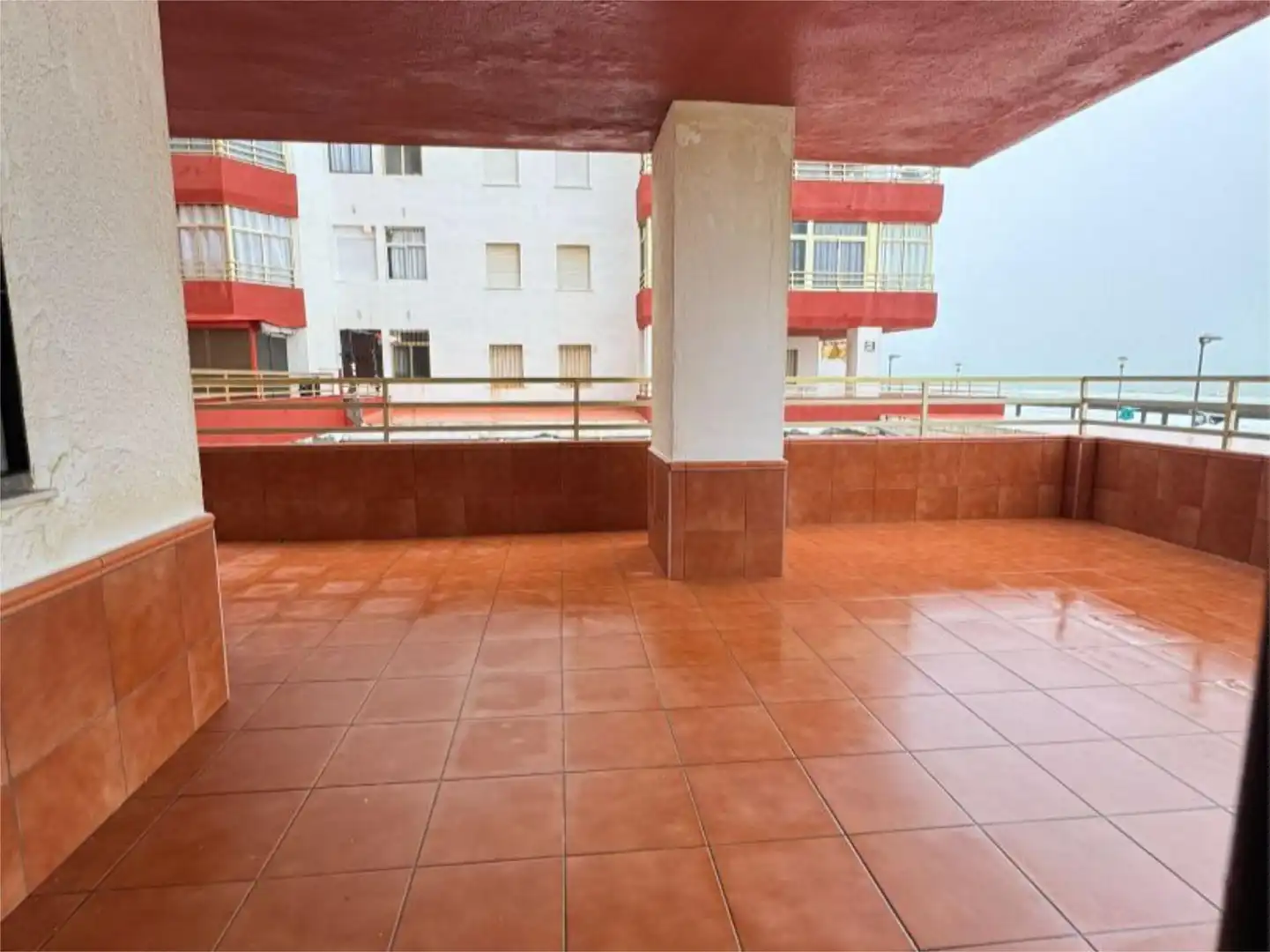 Piso en venta en Sector C, 53f, Matalascañas Terraza de Piso en venta en Almonte con Aire acondicionado, Terraza y Piscina