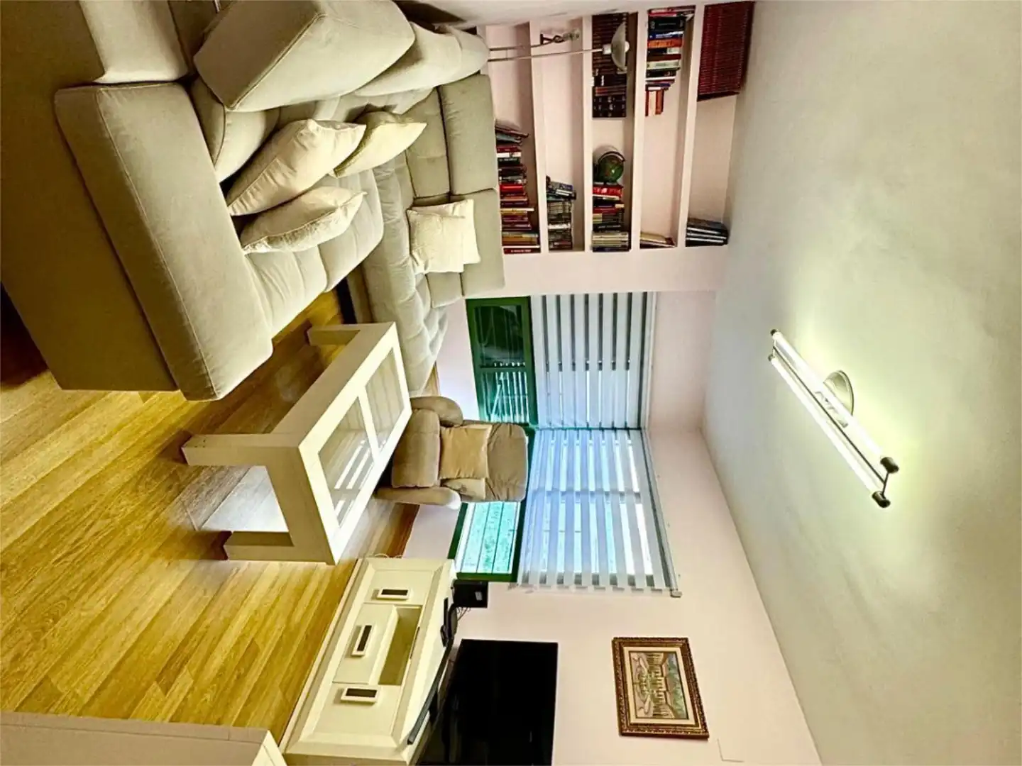 Flat for rent in Plaza de San Lázaro, 13, Plaza de Toros Living room of Flat for rent in Granada with Air Conditioner, Heating and Furnished