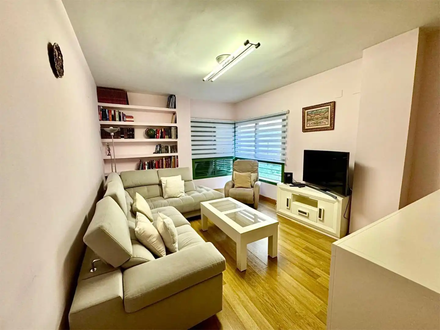 Flat for rent in Plaza de San Lázaro, 13, Plaza de Toros Living room of Flat for rent in Granada with Air Conditioner, Heating and Furnished