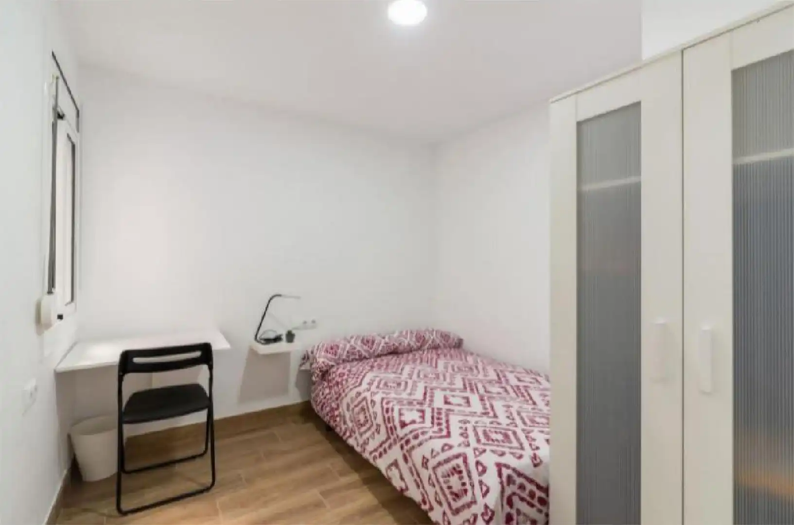 Pis en venda a Carrer Mas, 105, Collblanc Dormitori de Pis en venda en L'Hospitalet de Llobregat amb Aire condicionat i Balcó